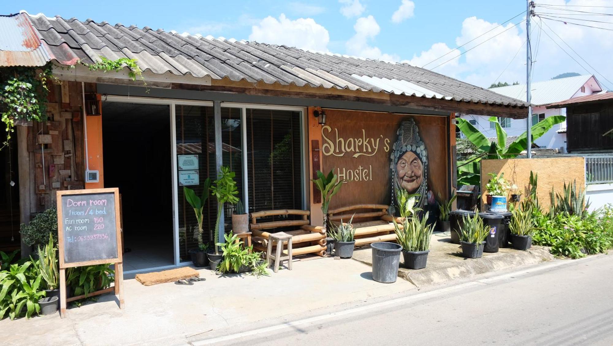 Sharky'S Hostel Пай Экстерьер фото